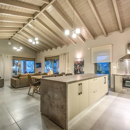 Artina Luxury * Keri