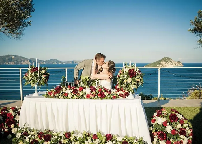 Artina Luxury Villa *