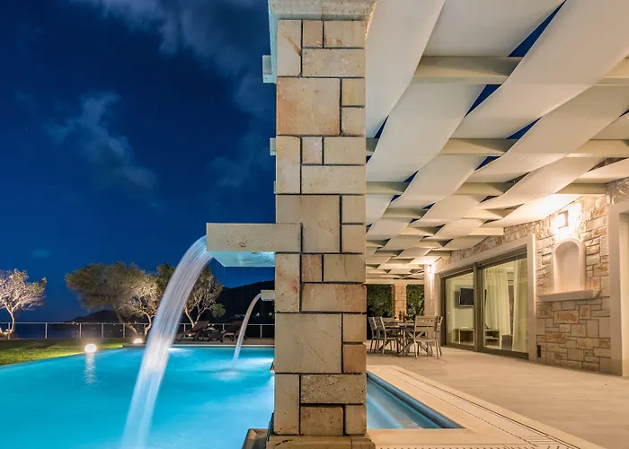 Villa Artina Luxury *