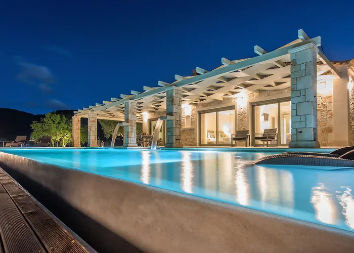 Artina Luxury Villa Keri