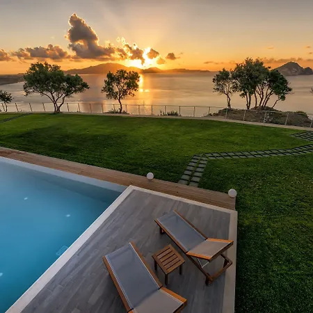 Villa Artina Luxury Keri