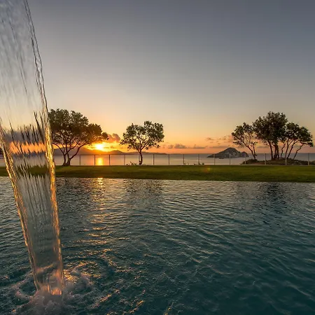 Artina Luxury Villa *