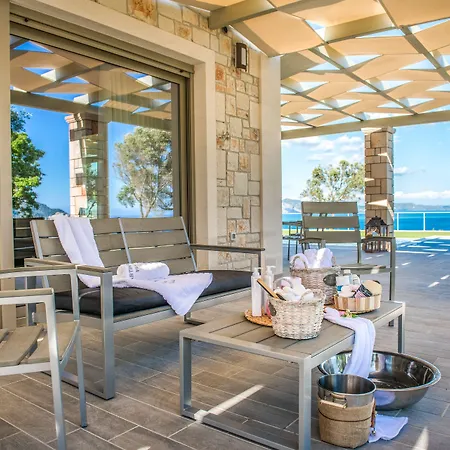 Artina Luxury Villa Keri