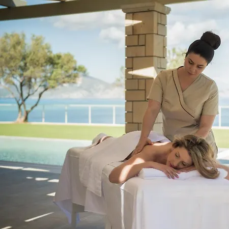 Artina Luxury Villa * Keri