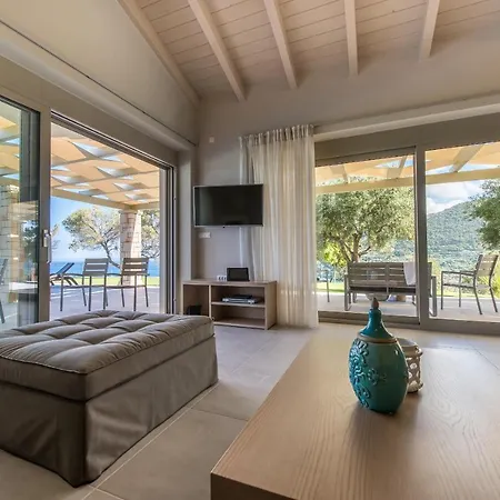 Artina Luxury *