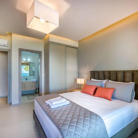 Artina Luxury Keri